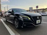 2018 Toyota Crown Hybrid RS Advance Four Black Sedan for sale, Japanese used car export - photo 18 of 29 | GULJI TRADERS