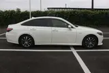 2018 Toyota Crown Hybrid G Pearl Sedan for sale, Japanese used car export - photo 15 of 30 | GULJI TRADERS