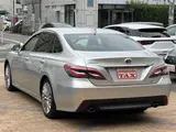 2018 Toyota Crown Hybrid S C pkg OP18inchAW Silver Sedan for sale, Japanese used car export - photo 5 of 30 | GULJI TRADERS