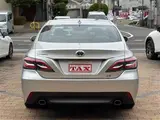 2018 Toyota Crown Hybrid S C pkg OP18inchAW Silver Sedan for sale, Japanese used car export - photo 6 of 30 | GULJI TRADERS
