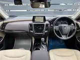 2018 Toyota Crown Hybrid S C pkg OP18inchAW Silver Sedan for sale, Japanese used car export - photo 13 of 30 | GULJI TRADERS
