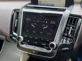2018 Toyota Crown Hybrid S C pkg OP18inchAW Silver Sedan for sale, Japanese used car export - photo 24 of 30 | GULJI TRADERS