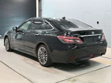 2018 Toyota Crown Hybrid Fou 4WD Sedan for sale, Japanese used car export - photo 6 of 12 | GULJI TRADERS