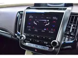 2018 Toyota Crown Hybrid G TSS Safety Package Plus 3 Pearl Sedan for sale, Japanese used car export - photo 27 of 47 | GULJI TRADERS