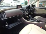 2018 Toyota Crown Hybrid S C Package Black Sedan for sale, Japanese used car export - photo 34 of 49 | GULJI TRADERS