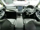 2018 Toyota Crown Hybrid Athlete S J-Frontier LTD Pearl Sedan for sale, Japanese used car export - photo 3 of 25 | GULJI TRADERS