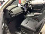 2018 Toyota Crown Hybrid RS Pearl Sedan for sale, Japanese used car export - photo 10 of 12 | GULJI TRADERS
