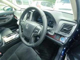 2018 Toyota Crown Hybrid Four 4WD Sedan for sale, Japanese used car export - photo 9 of 12 | GULJI TRADERS