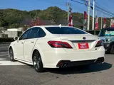 2018 Toyota Crown Hybrid RS Advance Pearl Sedan for sale, Japanese used car export - photo 7 of 20 | GULJI TRADERS