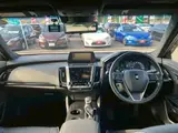 2018 Toyota Crown Hybrid RS Advance Pearl Sedan for sale, Japanese used car export - photo 9 of 20 | GULJI TRADERS