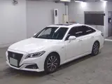 2018 Toyota Crown Hybrid G Pearl Sedan for sale, Japanese used car export - photo 5 of 6 | GULJI TRADERS