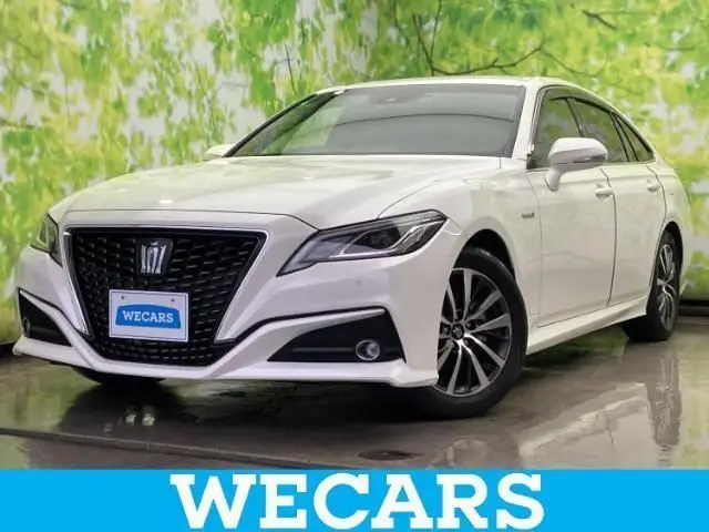 2018 Toyota Crown Hybrid S_C package - photo 1 2018 Toyota Crown Hybrid S_C package Pearl Sedan for sale, Japanese used car export - photo 1 of 9 | GULJI TRADERS