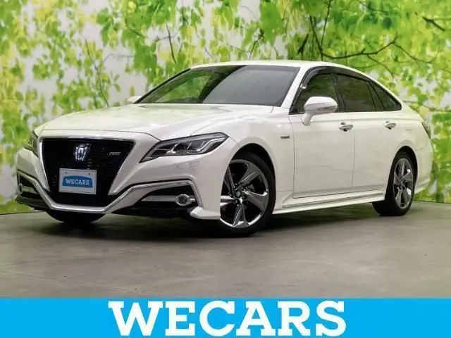 2018 Toyota Crown Hybrid RS Advance Pearl Sedan for sale, Japanese used car export - photo 1 of 9 | GULJI TRADERS