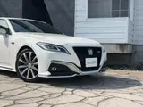 2018 Toyota Crown Hybrid RS Advance White Sedan for sale, Japanese used car export - photo 7 of 9 | GULJI TRADERS