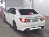 2018 Toyota Crown Hybrid Athlete S J-Frontier LTD/Mo Pearl Sedan for sale, Japanese used car export - photo 2 of 9 | GULJI TRADERS