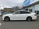 2018 Toyota Crown Hybrid RS Pearl Sedan for sale, Japanese used car export - photo 2 of 9 | GULJI TRADERS