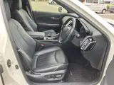 2018 Toyota Crown Hybrid RS Pearl Sedan for sale, Japanese used car export - photo 4 of 9 | GULJI TRADERS