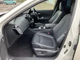 2018 Toyota Crown Hybrid RS Pearl Sedan for sale, Japanese used car export - photo 6 of 9 | GULJI TRADERS