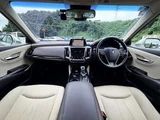 2019 Toyota Crown Hybrid S Sedan for sale, Japanese used car export - photo 3 of 9 | GULJI TRADERS