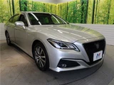 2019 Toyota Crown Hybrid S Sedan for sale, Japanese used car export - photo 6 of 30 | GULJI TRADERS