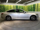 2019 Toyota Crown Hybrid S Sedan for sale, Japanese used car export - photo 7 of 30 | GULJI TRADERS
