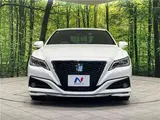 2019 Toyota Crown Hybrid G-Executive Four Pearl Sedan for sale, Japanese used car export - photo 9 of 30 | GULJI TRADERS