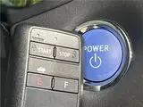 2019 Toyota Crown Hybrid G-Executive Four Pearl Sedan for sale, Japanese used car export - photo 21 of 30 | GULJI TRADERS