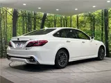 2019 Toyota Crown Hybrid G-Executive Four Pearl Sedan for sale, Japanese used car export - photo 25 of 30 | GULJI TRADERS