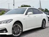 2019 Toyota Crown Hybrid G-Executive Four 4WD ★ Safety Package+ Pearl Sedan for sale, Japanese used car export - photo 6 of 63 | GULJI TRADERS