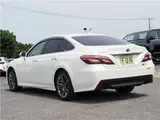 2019 Toyota Crown Hybrid G-Executive Four 4WD ★ Safety Package+ Pearl Sedan for sale, Japanese used car export - photo 9 of 63 | GULJI TRADERS
