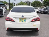 2019 Toyota Crown Hybrid G-Executive Four 4WD ★ Safety Package+ Pearl Sedan for sale, Japanese used car export - photo 11 of 63 | GULJI TRADERS