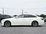 2019 Toyota Crown Hybrid G-Executive Four 4WD ★ Safety Package+ Pearl Sedan for sale, Japanese used car export - photo 12 of 63 | GULJI TRADERS