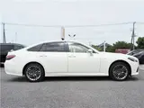 2019 Toyota Crown Hybrid G-Executive Four 4WD ★ Safety Package+ Pearl Sedan for sale, Japanese used car export - photo 13 of 63 | GULJI TRADERS