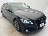 2019 Toyota Crown Hybrid G-Executive Black Sedan for sale, Japanese used car export - photo 12 of 30 | GULJI TRADERS