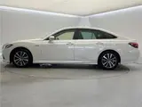 2019 Toyota Crown Hybrid S C Package Pearl Sedan for sale, Japanese used car export - photo 29 of 30 | GULJI TRADERS
