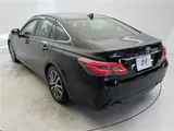 2019 Toyota Crown Hybrid S C Package Black Sedan for sale, Japanese used car export - photo 26 of 30 | GULJI TRADERS