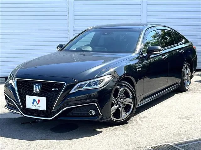 2019 Toyota Crown Hybrid RS - photo 1 2019 Toyota Crown Hybrid RS Black Sedan for sale, Japanese used car export - photo 1 of 30 | GULJI TRADERS