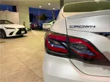 2019 Toyota Crown Hybrid RS Advance Pearl Sedan for sale, Japanese used car export - photo 19 of 30 | GULJI TRADERS