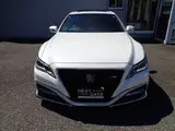 2019 Toyota Crown Hybrid RS Advance Pearl Sedan for sale, Japanese used car export - photo 4 of 38 | GULJI TRADERS