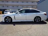 2019 Toyota Crown Hybrid RS Advance Pearl Sedan for sale, Japanese used car export - photo 8 of 38 | GULJI TRADERS
