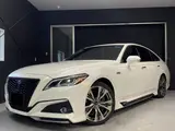 2019 Toyota Crown Hybrid G Executive Pearl Sedan for sale, Japanese used car export - photo 1 of 18 | GULJI TRADERS