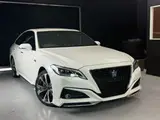 2019 Toyota Crown Hybrid G Executive Pearl Sedan for sale, Japanese used car export - photo 2 of 18 | GULJI TRADERS