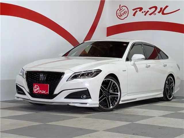 2019 Toyota Crown Hybrid G-Executive Four - photo 1 2019 Toyota Crown Hybrid G-Executive Four Pearl Sedan for sale, Japanese used car export - photo 1 of 76 | GULJI TRADERS
