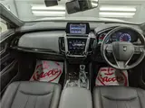 2019 Toyota Crown Hybrid G-Executive Four Pearl Sedan for sale, Japanese used car export - photo 6 of 76 | GULJI TRADERS