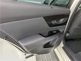 2019 Toyota Crown Hybrid G-Executive Four Pearl Sedan for sale, Japanese used car export - photo 37 of 76 | GULJI TRADERS