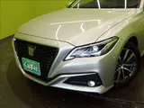 2019 Toyota Crown Hybrid SC Package Silver Sedan for sale, Japanese used car export - photo 38 of 50 | GULJI TRADERS