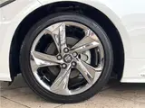 2019 Toyota Crown Hybrid RS Advance Pearl Sedan for sale, Japanese used car export - photo 18 of 30 | GULJI TRADERS