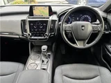 2019 Toyota Crown Hybrid Sedan for sale, Japanese used car export - photo 10 of 47 | GULJI TRADERS