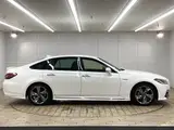 2019 Toyota Crown Hybrid RS Pearl Sedan for sale, Japanese used car export - photo 18 of 20 | GULJI TRADERS