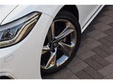 2019 Toyota Crown Hybrid Sedan for sale, Japanese used car export - photo 11 of 31 | GULJI TRADERS